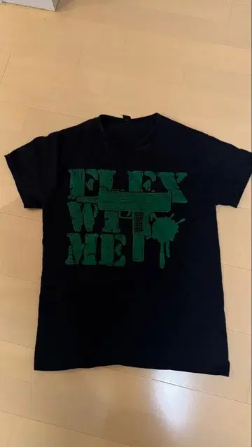 flexwitme 티셔츠