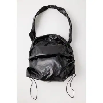 moussy 개더 메신저 백 블랙 드로스트