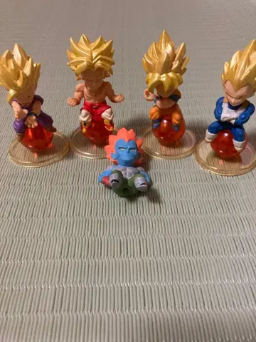 드래곤볼 피규어 세트
