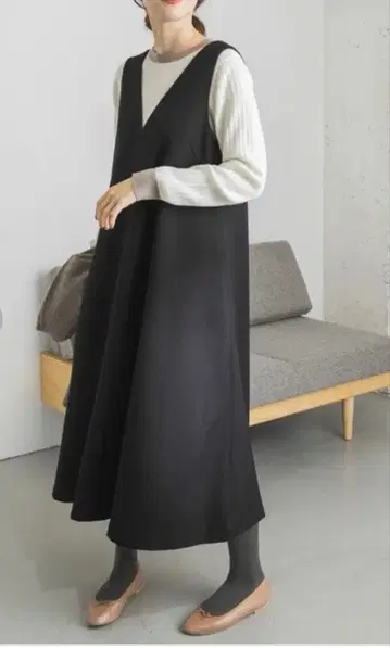 코드 파이핑 점퍼 원피스