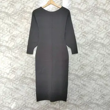 uncrave 롱 원피스 타이트 스커트 V넥