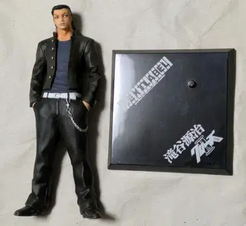 next label 크로우즈 ZERO2 타키야 겐지 피규어 2