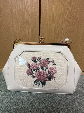 부케 자수 와이드 가마구치 백