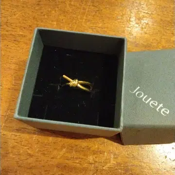 Jouete 쥬에테 매듭 반지