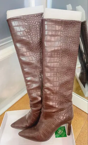 브라운 크로커다일풍 롱 부츠