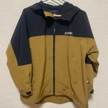 GERRY 로페피크닉 마운틴 파카