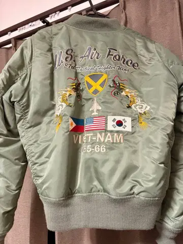 MA-1 자켓 올리브 그린