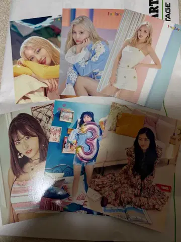 TWICE 랜덤 트레이딩 카드 MOMO SANA MINA