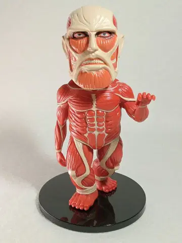 진격의 거인 메가 월드 컬렉션 초 대형 거인 피규어