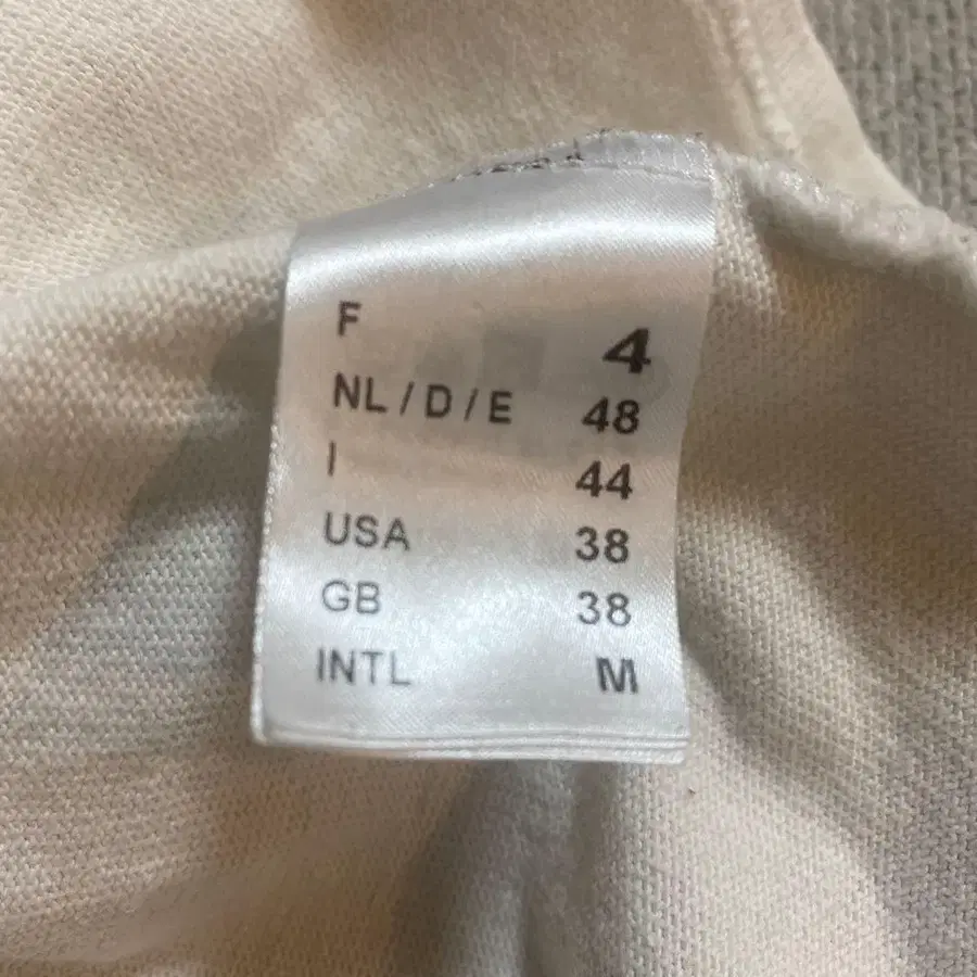 4번째 상품 이미지