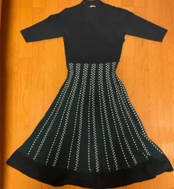 프레이 아이디 니트 원피스 새상품급