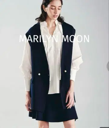 새상품급 마릴린 문 MARIL MOON 니트 베스트 펄 네이비