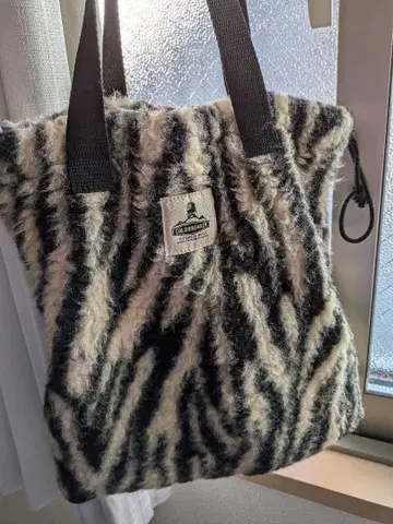 콜드브레이커 토트백