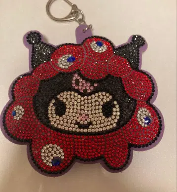 먀쿠먀쿠 쿠로미 반짝이는 가죽 키링 오사카 엑스포 산리오