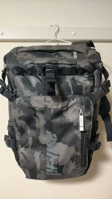 prince 백팩 카모 패턴