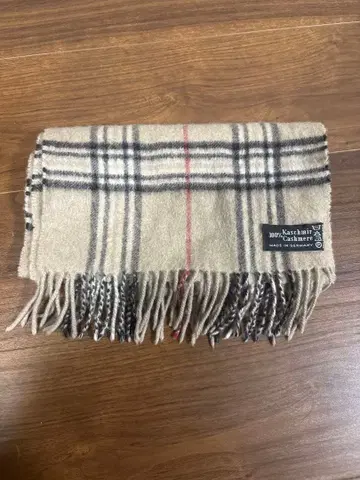 100% 캐시미어 체크 무늬 머플러