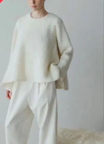 eLLa selectshop shaggy tent knit 풀오버