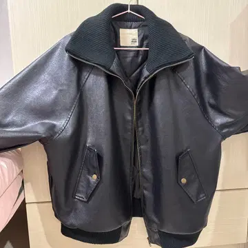 [ M 사이즈 ] 리브 터틀 페이크 가죽 오버 사이즈 자켓