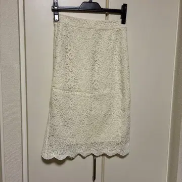 BABYLONE 아이보리 레이스 스커트