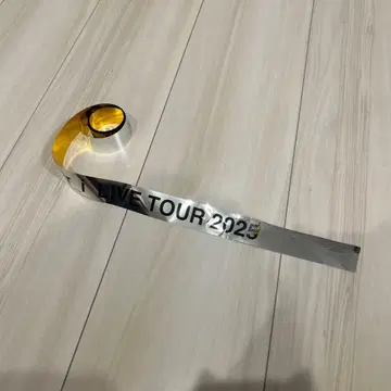 number_i LIVE TOUR 2025 은색 테이프