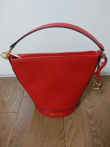가죽 빨간색 버킷백 숄더백