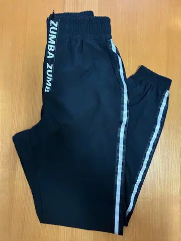 ZUMBA 줌바웨어 조거 팬츠 블랙 사이드 라인 XS 정품