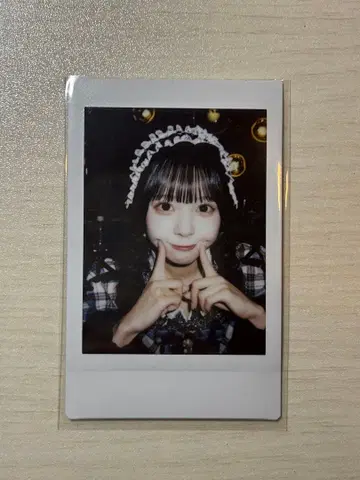 CUTIE STREET 큐스트 마스다 아야노 폴라로이드