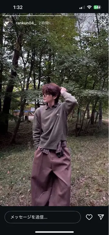 SATUR 니트 한국 란군 착용 radiant