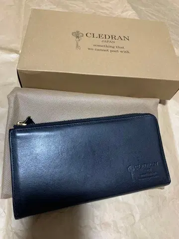 CLEDRAN 블랙 가죽 장지갑
