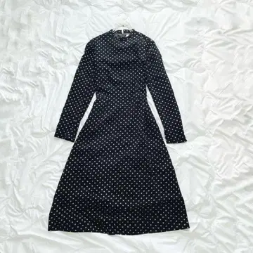 새상품급 더 신즈 존 오리지널 도트 원피스 블랙 XS