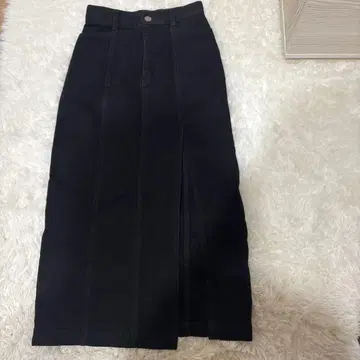 MURUA 스티치 슬릿 내로우 스커트 블랙