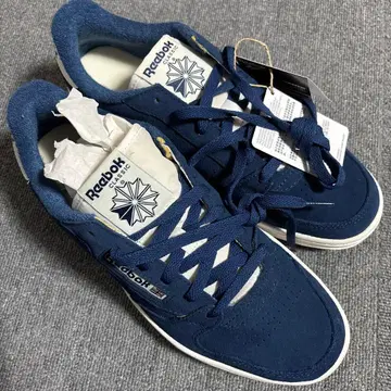 Reebok 네이비 스니커즈 택 포함