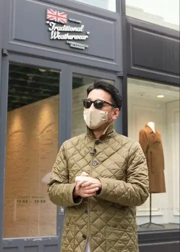 트래디셔널 웨더웨어 L 밀리터리 아니키 별주 (판매 종료)