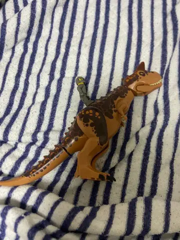 레고 정품 카르노타우루스 와 증정품