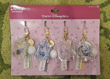 더피 & 프렌즈 Wishing Wings 키체인 4개 세트 미사용