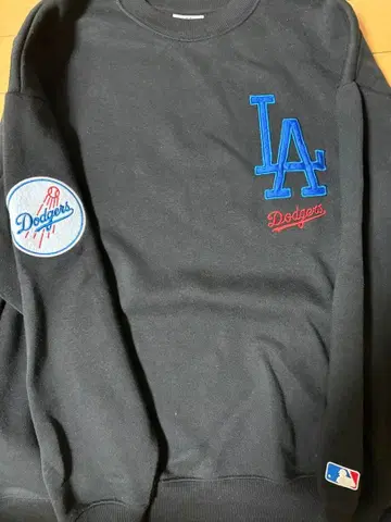 LA Dodgers 블랙 맨투맨