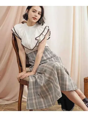 noela 플레어헴 하이웨스트 체크 스커트