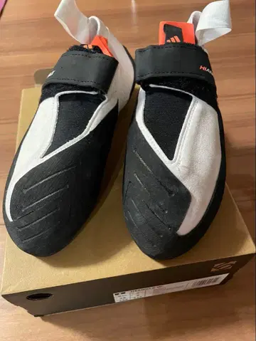 Five Ten Hiaangle W 클라이밍 신발 6.5