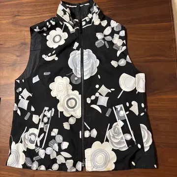 꽃무늬 프린트 베스트
