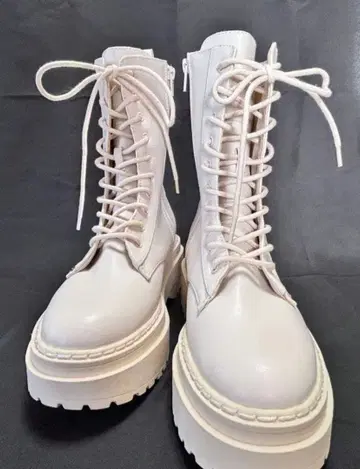 GU 통굽 하이컷 부츠 L 사이즈 화이트