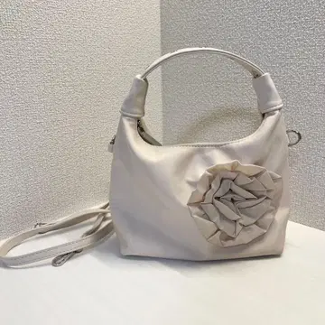 페리큐르 pellicule 백 장미