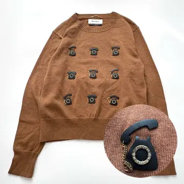 뮤베르 전화기 모티브 긴팔 니트 블라우스 아플리케 크루넥 M