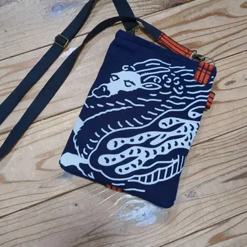 레트로 네이비 나염 앞치마백 리메이크 사코슈형 숄더백