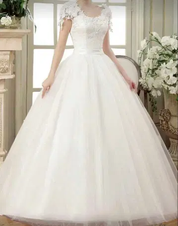 A라인 웨딩 드레스 촬영용 드레스