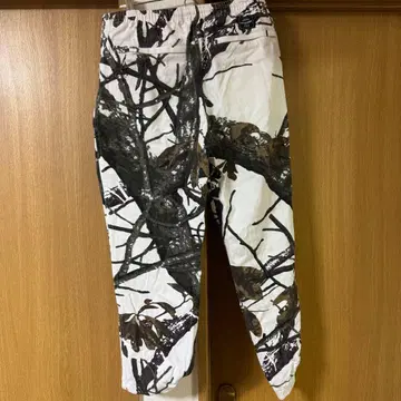 화이트 카모플라쥬 카고 팬츠