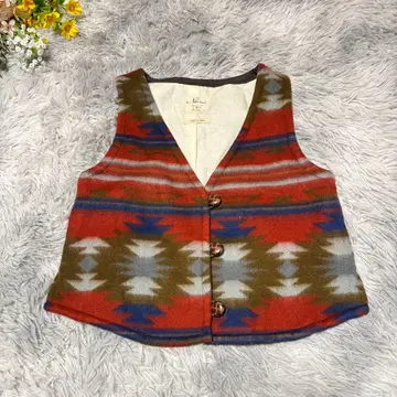 니코앤드 숏 베스트 [ F ] 레드 네이티브 무늬 V넥 일본제