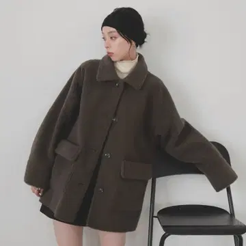 LIAN 보아 무스탕 스텐카라 코트