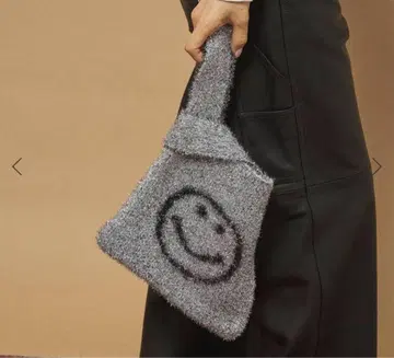 프레임워크 스마일 백 OUTOFFRAMe sparkleSMILE