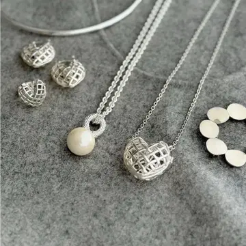 chieko plus caviar pearl necklace