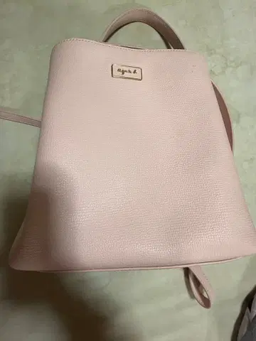 아네스베의 숄더 토트백